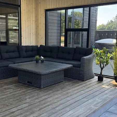 Abbo - 750m From The Sea By Interhome Nyaraló *